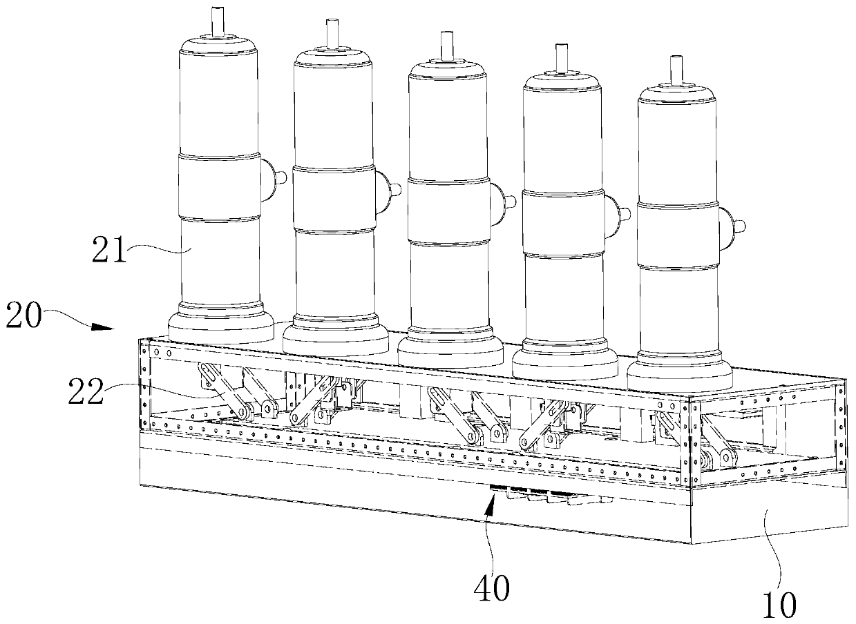 Dry-type transformer on-load capacity regulating switch and transformer