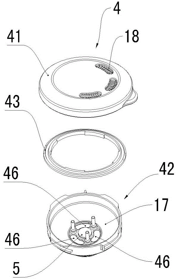 Rice cooker with normally closed valve