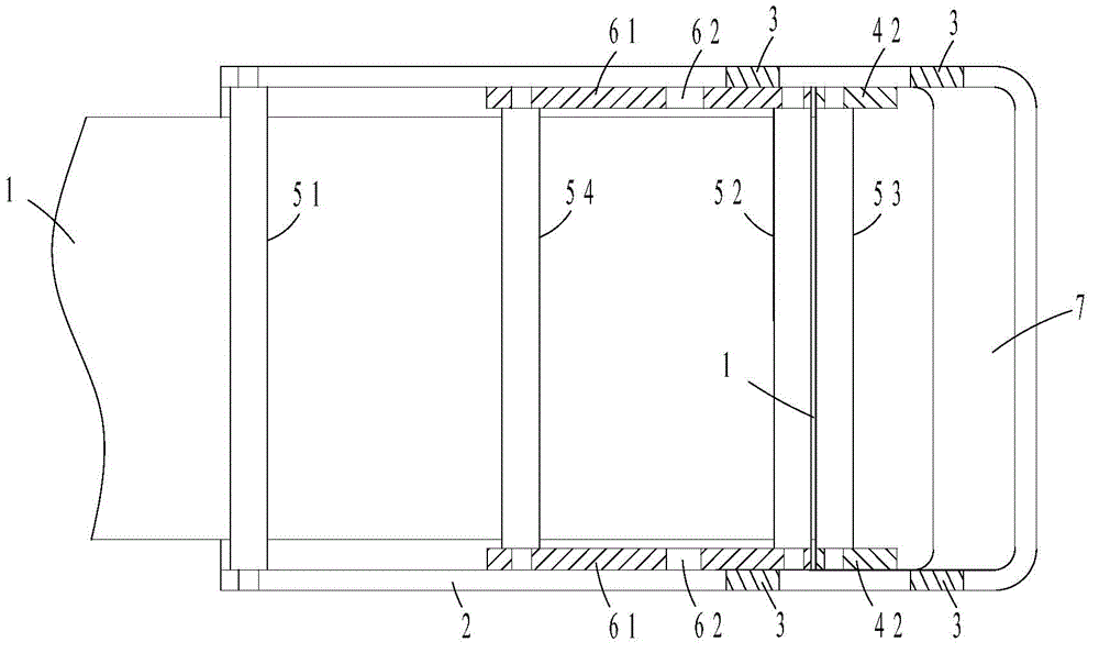 Feeding system for production of seamless air duct cloth