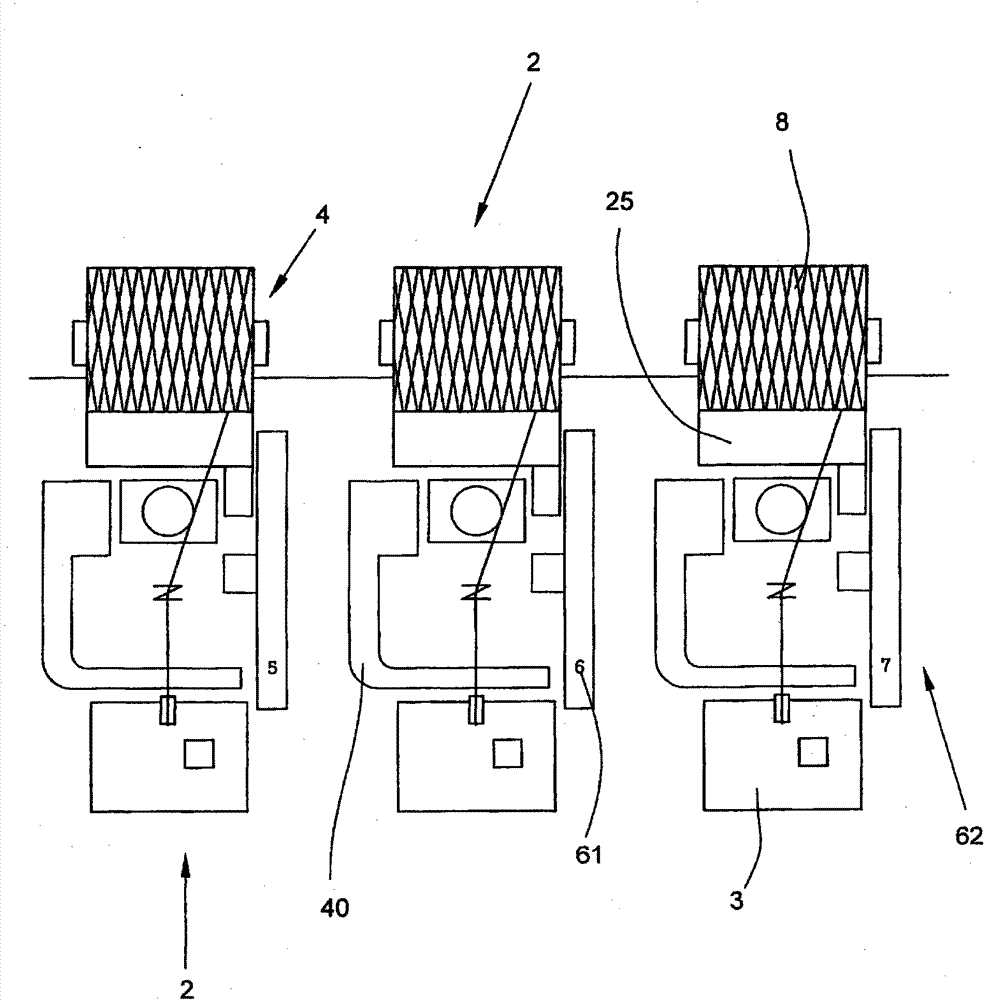 Textile machine having a moveable service unit