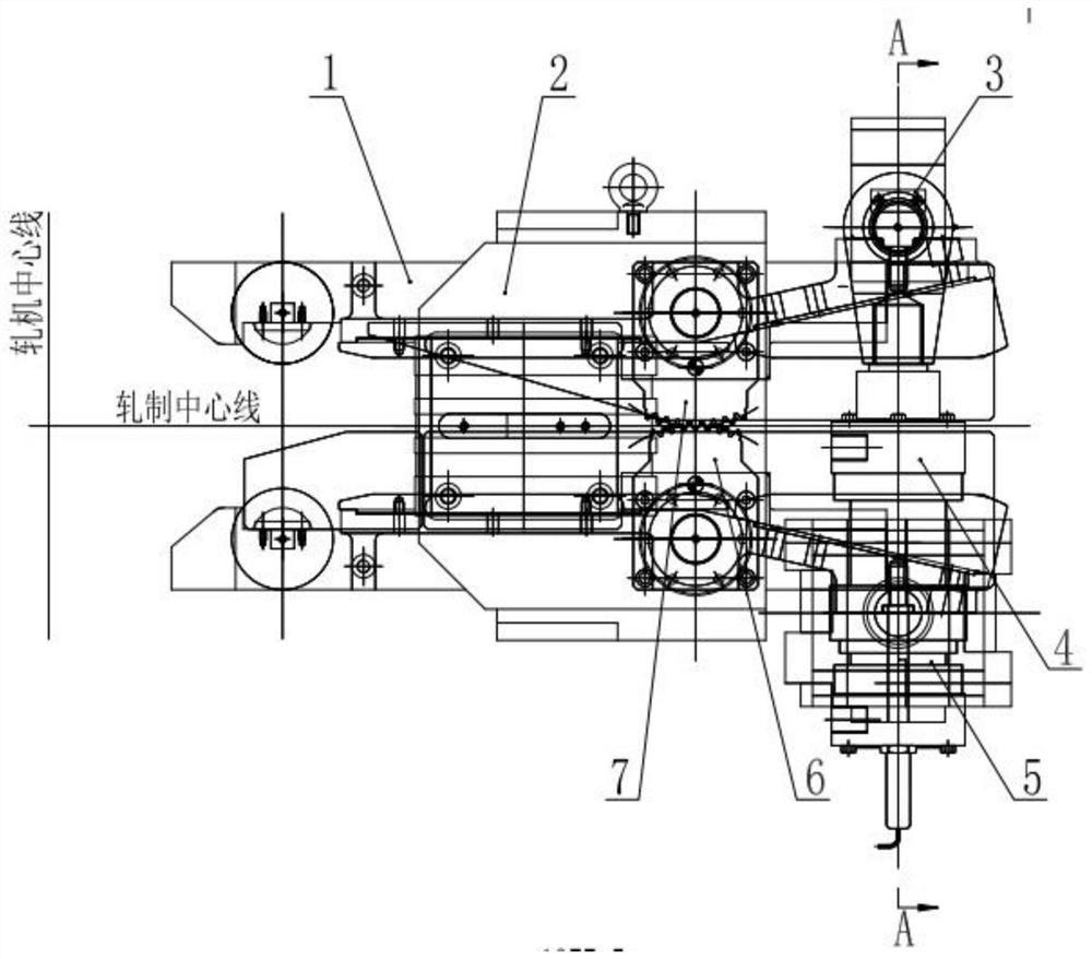 Two-rack reversible rolling device for rolling square and flat steel and steel rolling method thereof