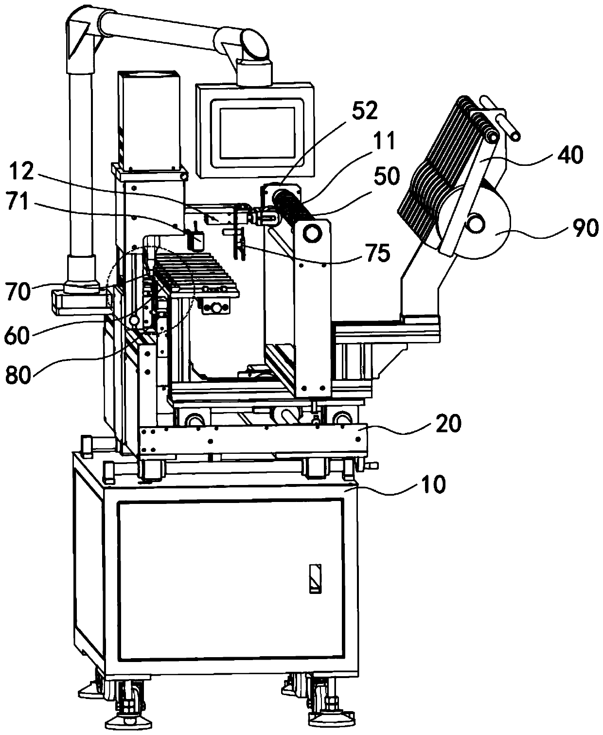 Multi-discharge-coil automatic connecting and feeding device