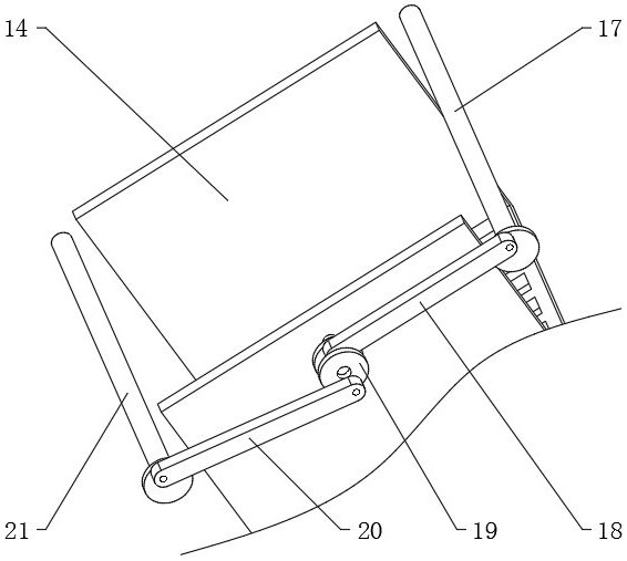 A pulverizing device for solid waste treatment