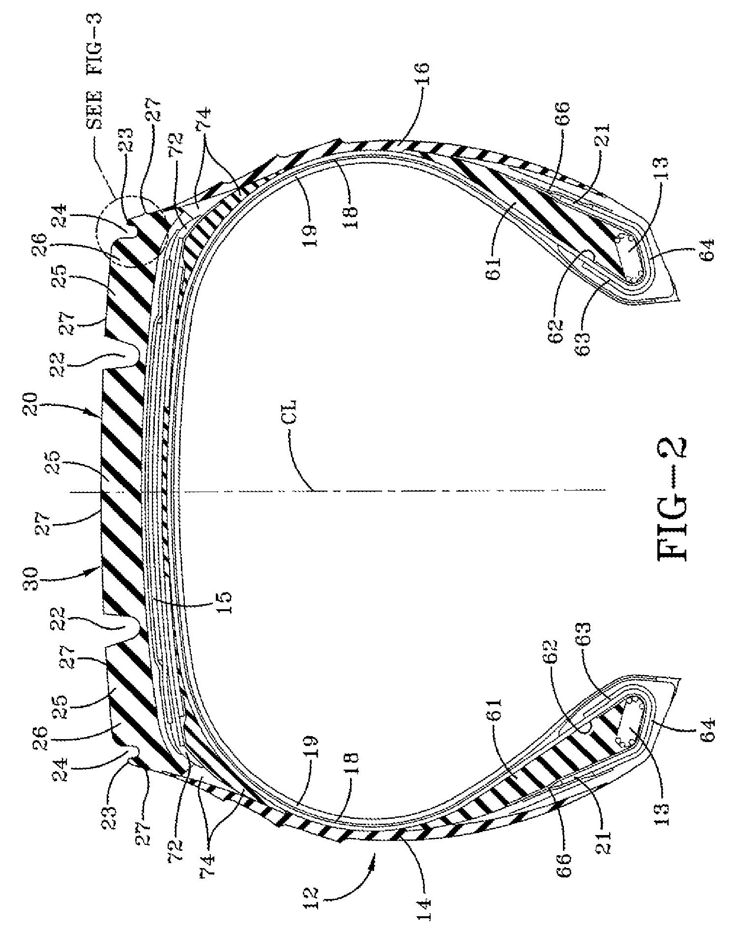 Decoupling groove for pneumatic tire tread