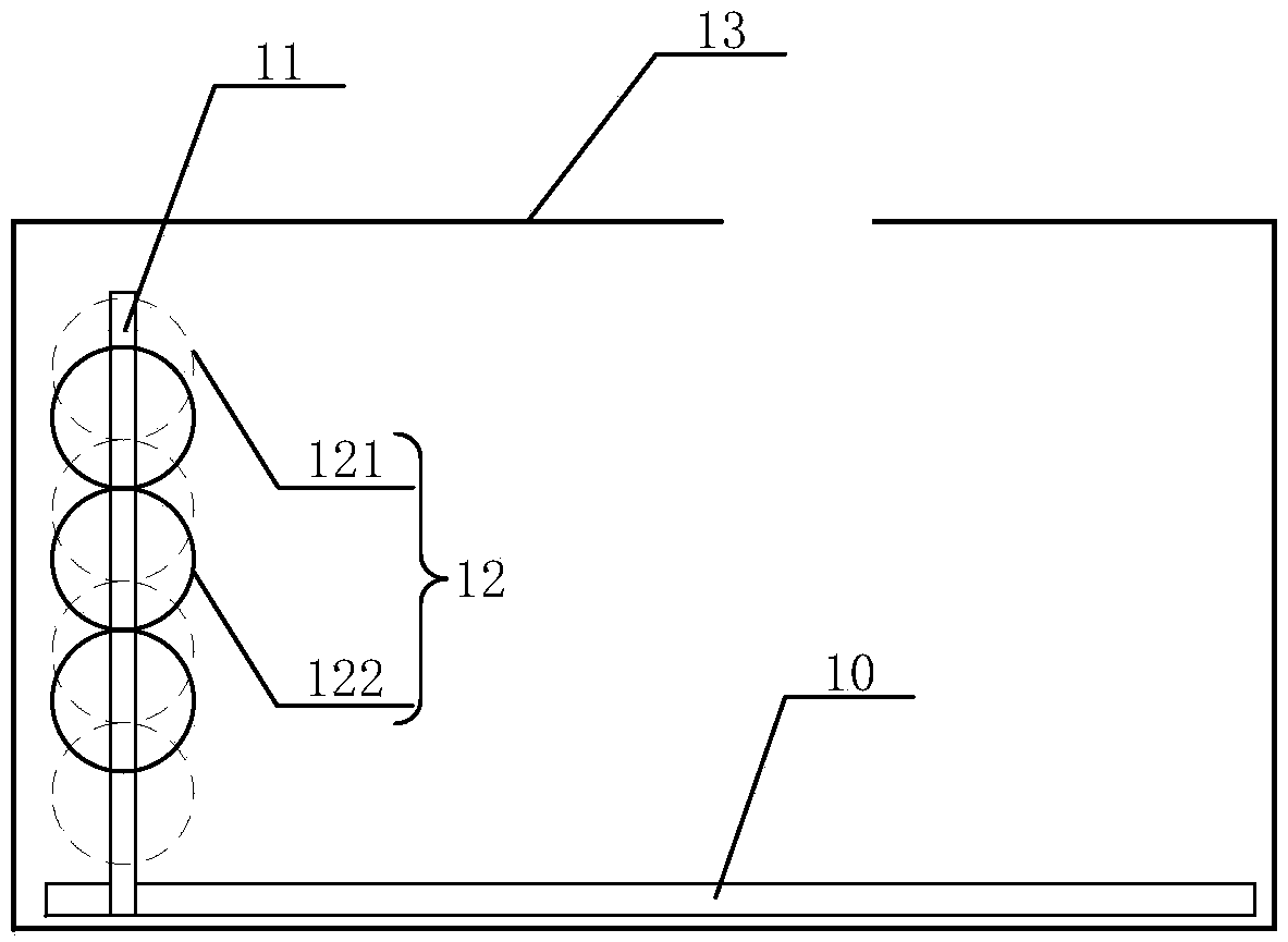 Wireless charging device capable of automatically matching charging position and wireless charging method