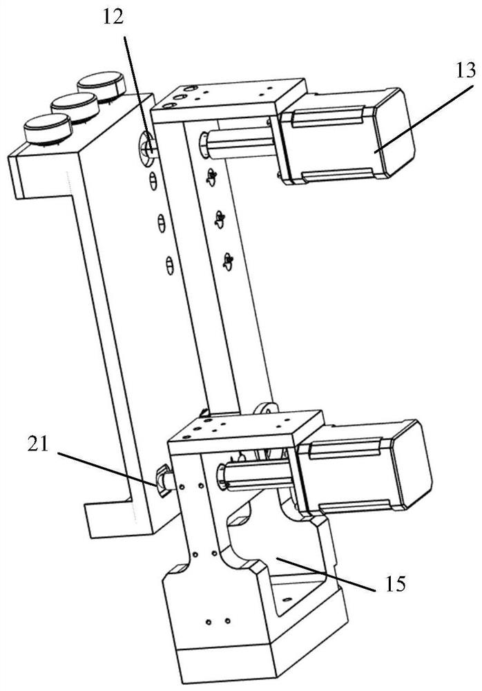 Automatic reflection light path adjusting assembly, adjusting device and using method