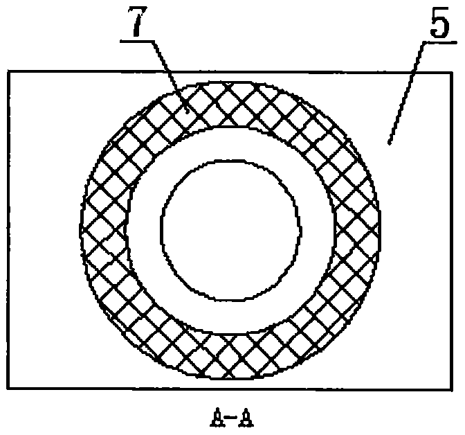 Water-driven flue gas purification device for ship