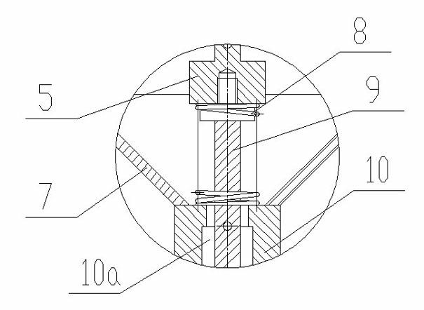 Reciprocating material feeding type high-concentration dust producer