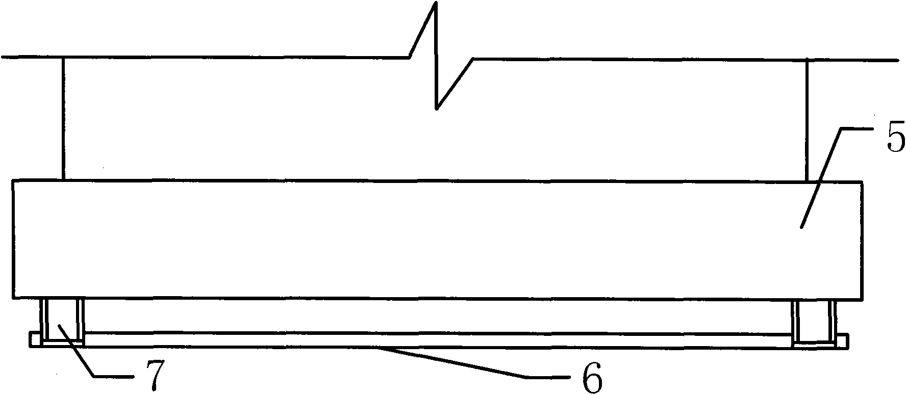 Hoisting method of equipment located on the bottom layer of multi-layer frame platform