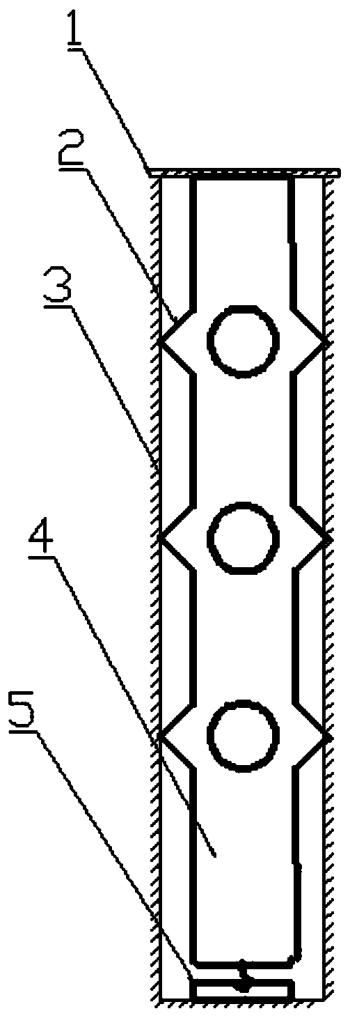 Uncoupled charging device and method for preventing excessive crushing of ore and spontaneous combustion of sulfide ore