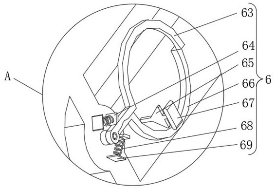 Spinning type straight pulling device for ultrathin grooved pipe