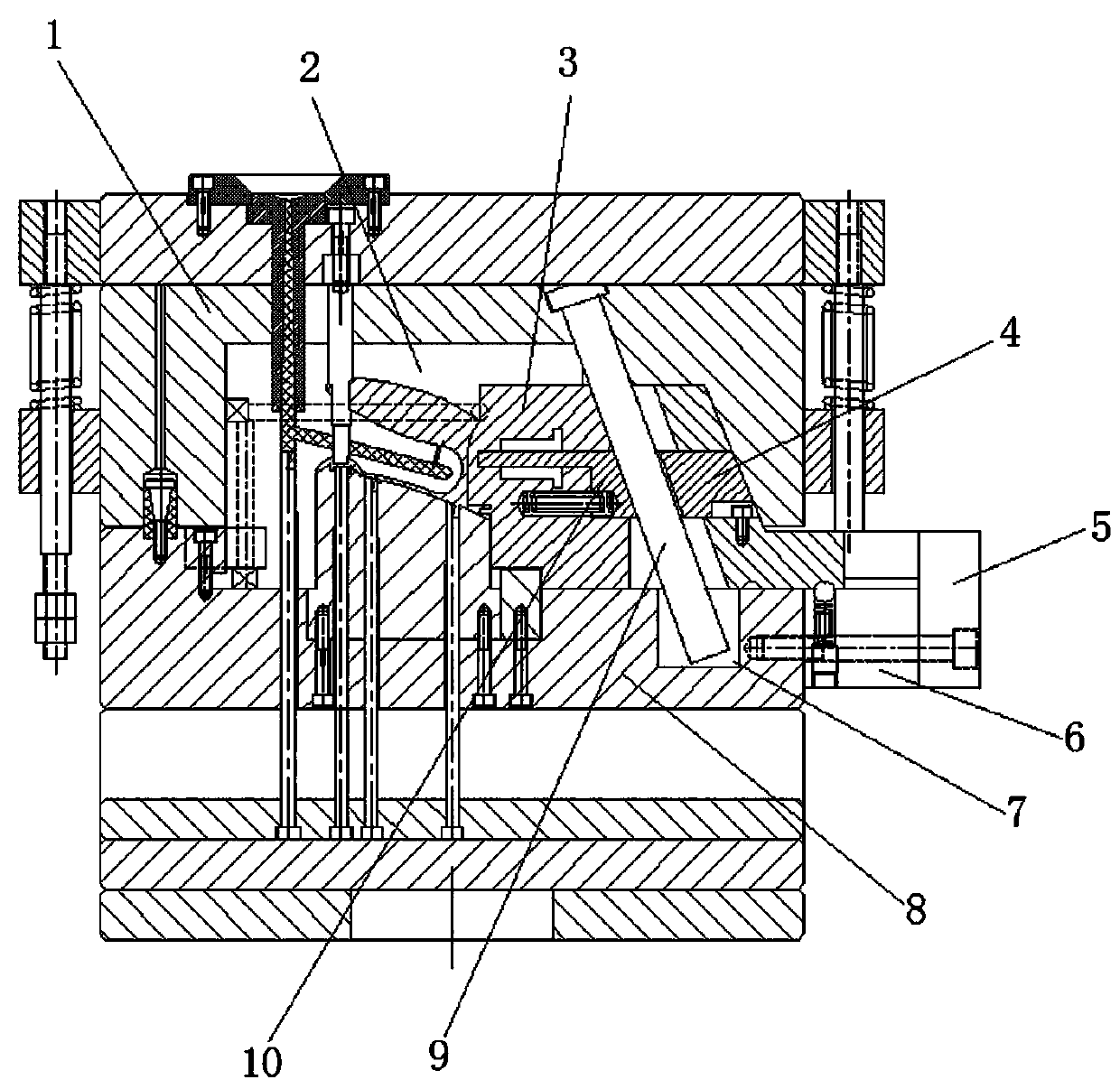 Lateral secondary core-pulling injection mould applied to coffee machine handle production