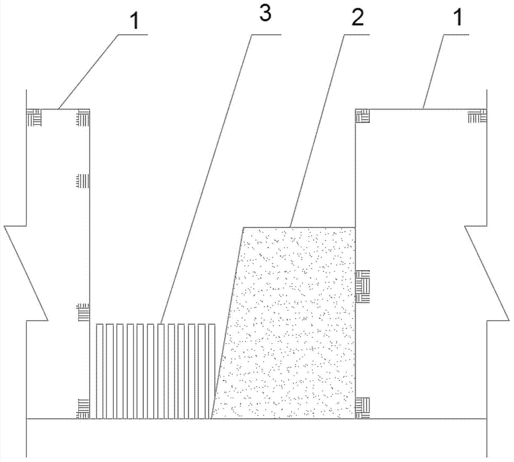 Stone blocking grate type three-dimensional roughening method for damming