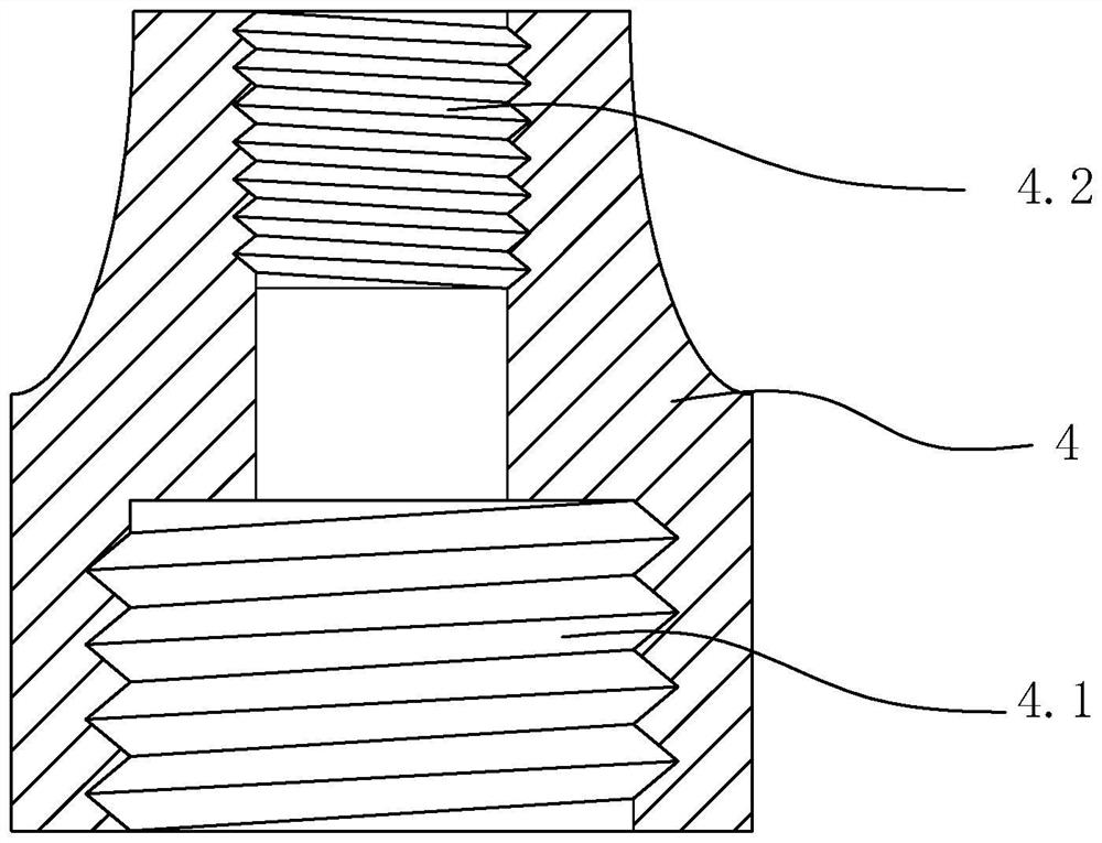 Retard-bonded prestressed uplift pile connecting device and construction method thereof