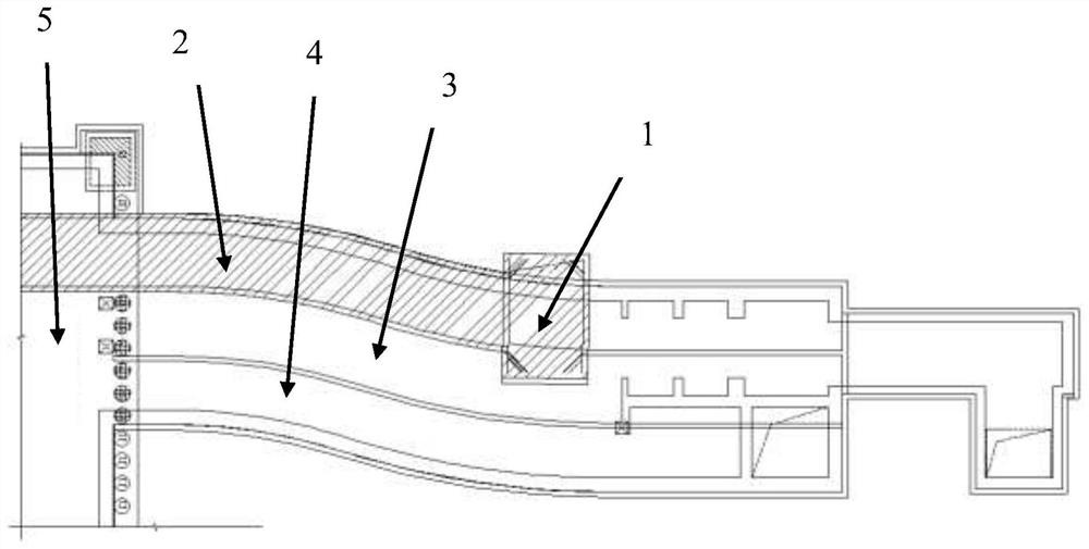 Air duct formed by expanding excavation of multiple layers of temporary construction channels and construction method