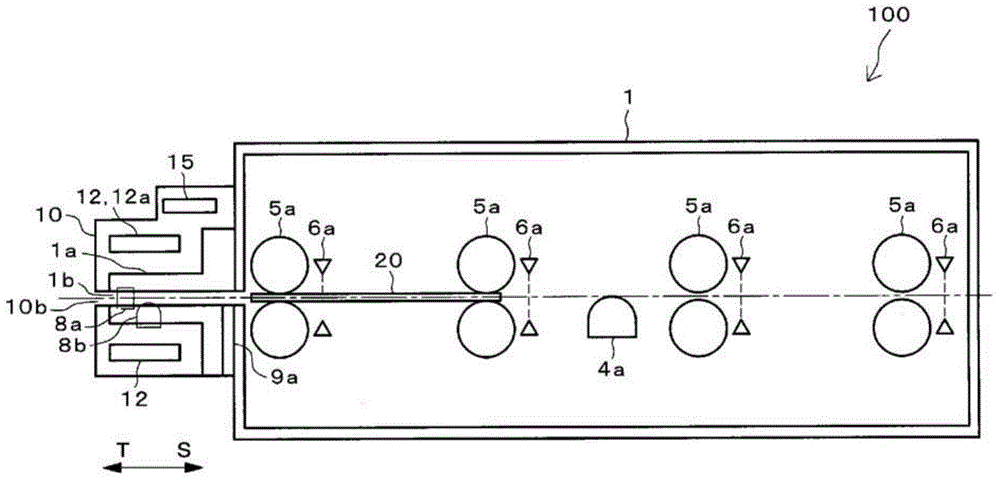 Card insertion and ejection opening unit and card processing device