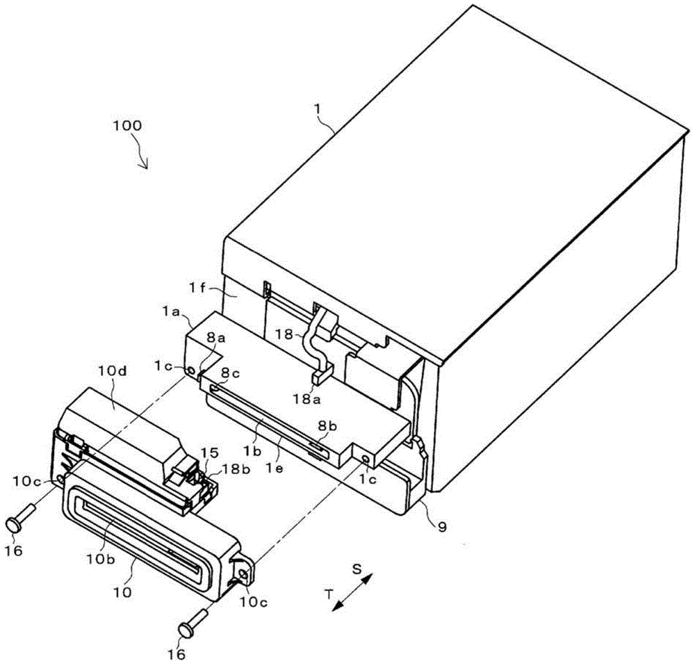 Card insertion and ejection opening unit and card processing device