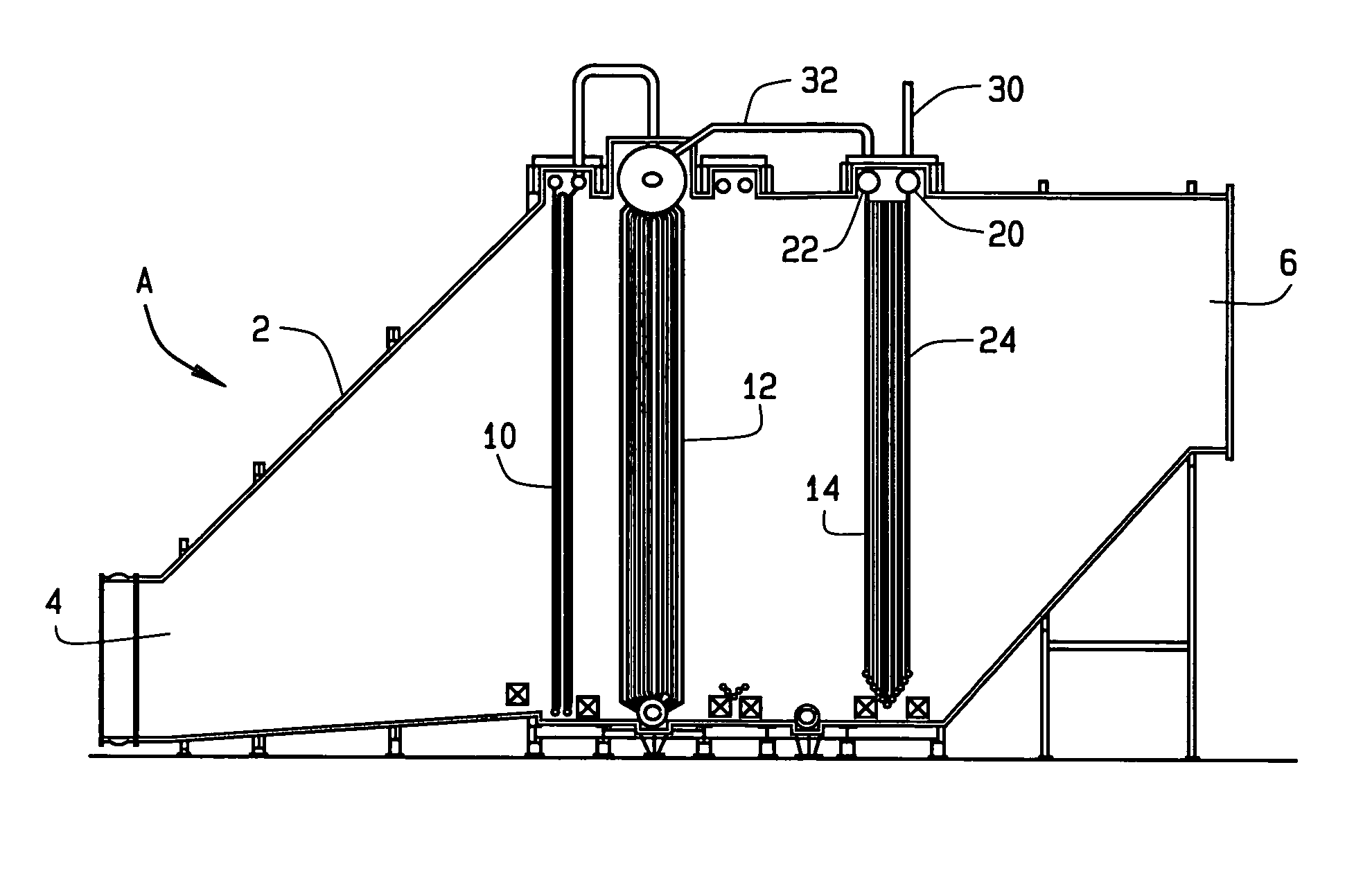 Apparatus and process for detecting condensation in a heat exchanger