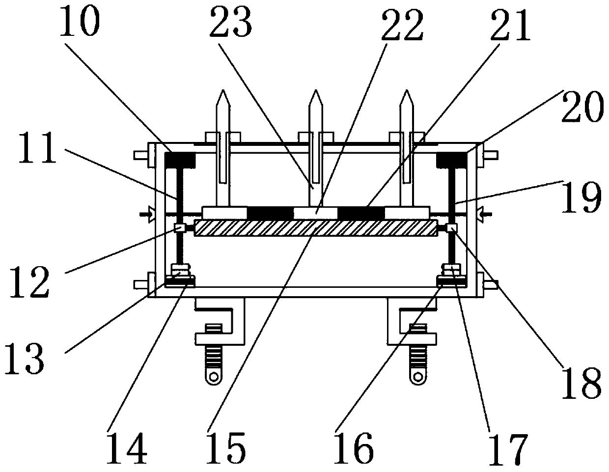 Adjustable loom needle bed