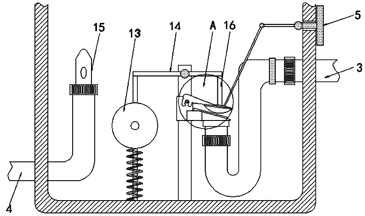 Device for automatically adding water to heating pot in rotary evaporator based on lever principle