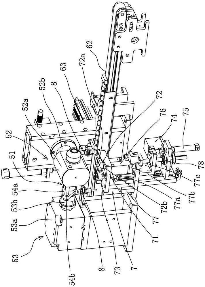 Riveting machine for end cap of four-way pipe