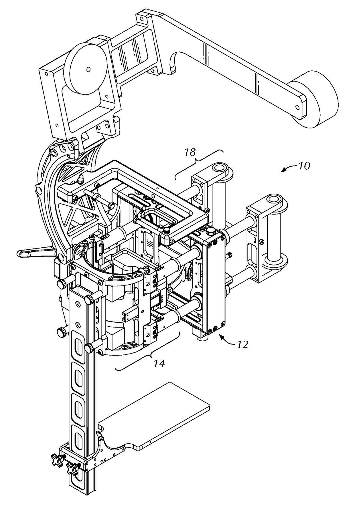 Apparatus and method for assessing laxity of a joint