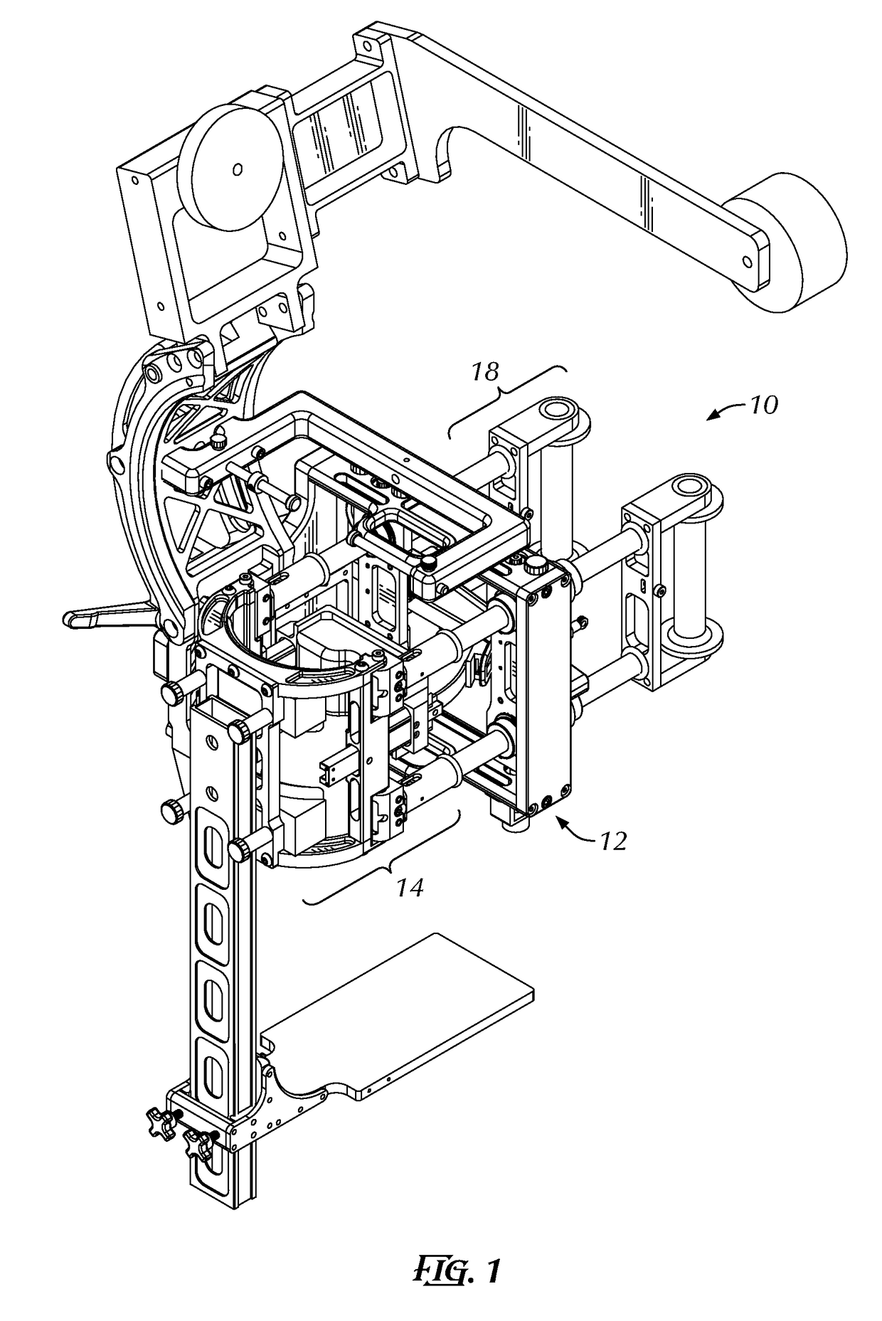 Apparatus and method for assessing laxity of a joint