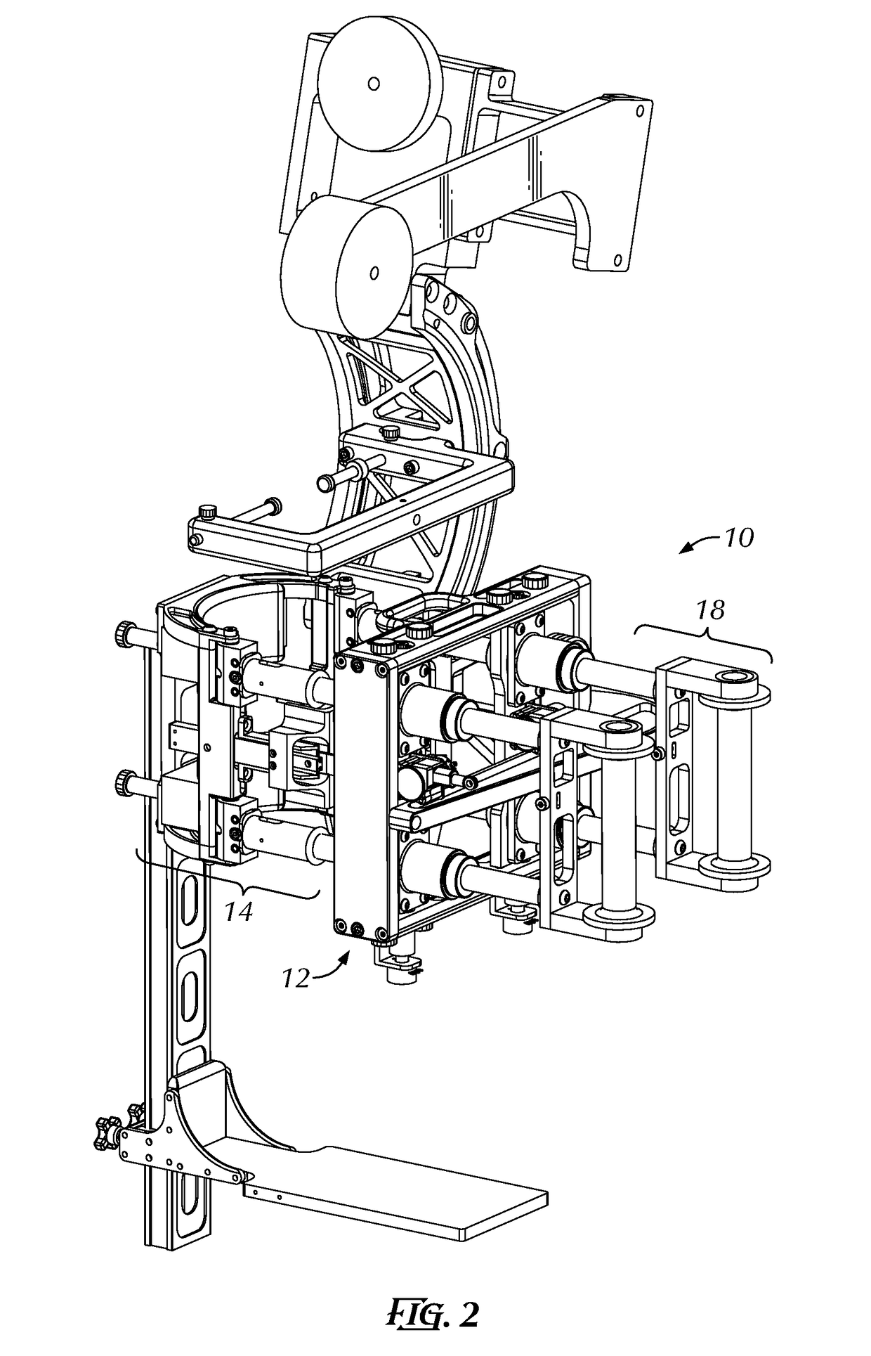 Apparatus and method for assessing laxity of a joint