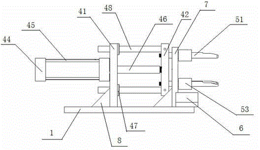 Device for automatically pulling and installing vibration reduction pad for pipe plate