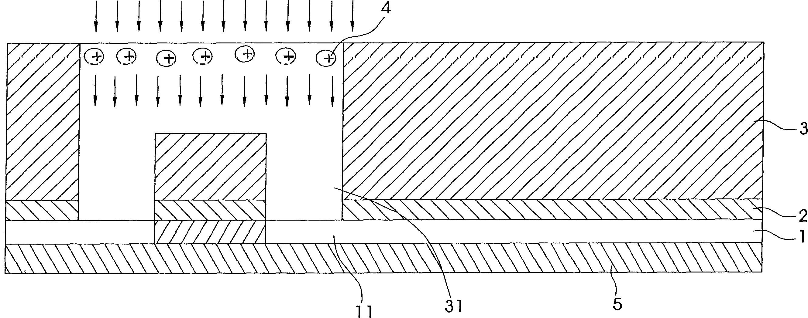 Method for eliminating static electricity of metal conducting layer to complete etching