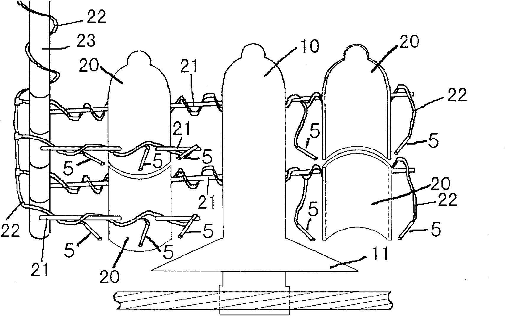 Method of producing condom used by man with self-stand skirt structure and the products thereof