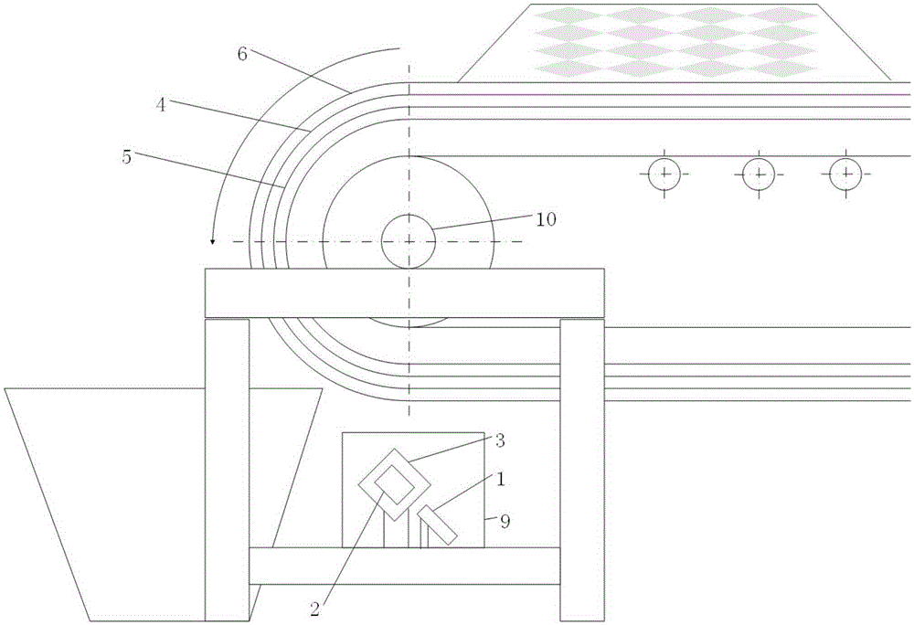 Conveyor belt longitudinal tear detecting method based on metal film diffuse reflection