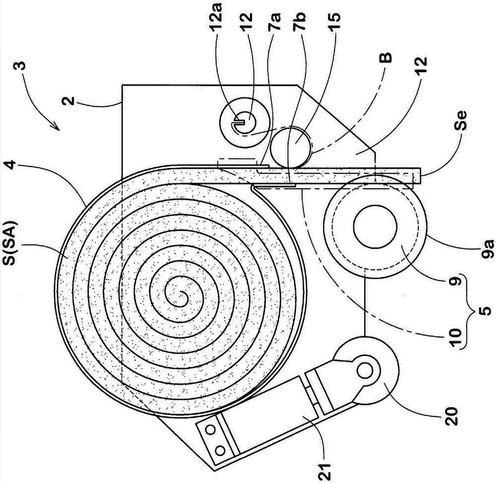 Strip-shaped sponge body pasting device and method