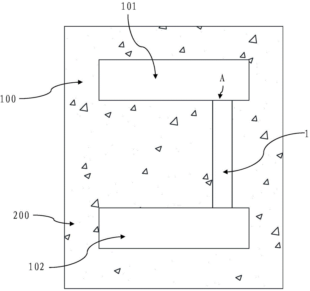 A connection device and connection method for connecting underground reservoirs in upper and lower coal seams