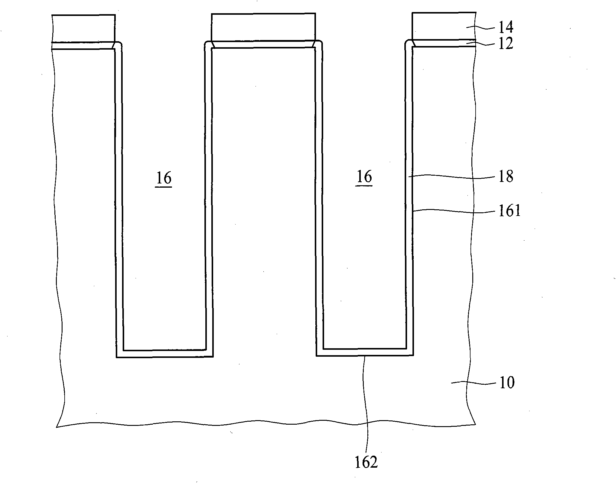 Method of forming isolation structure and semiconductor device with the isolation structure