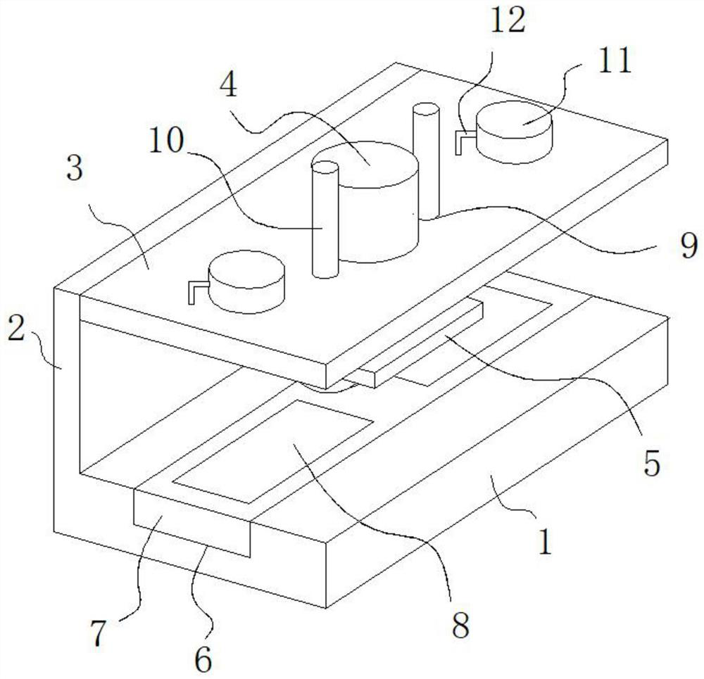 Bending device for producing composite wear-resistant lining plate