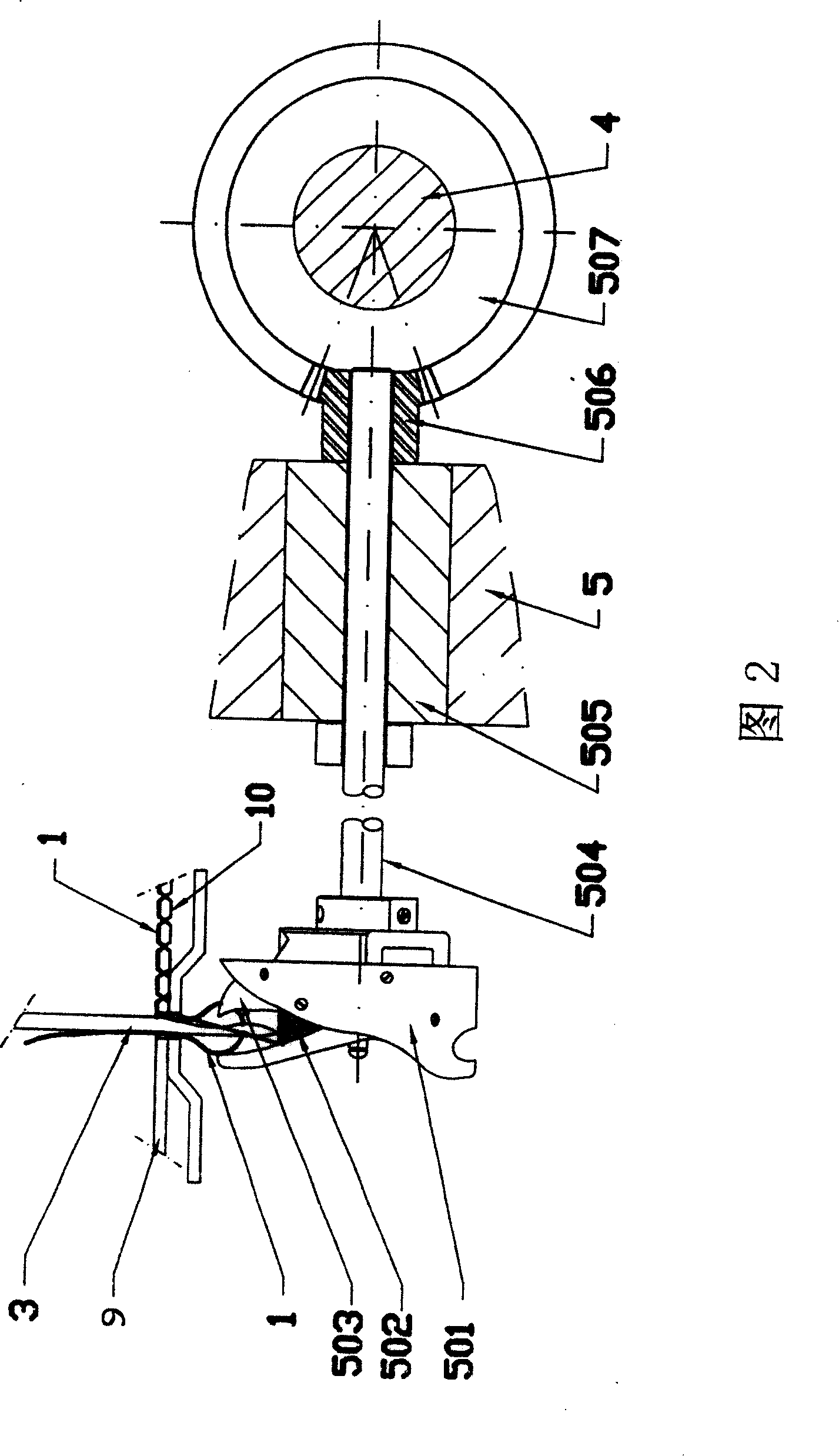 Automatic lubrication system for shaft of rotating shuttle in many-headed computer embroidery machine