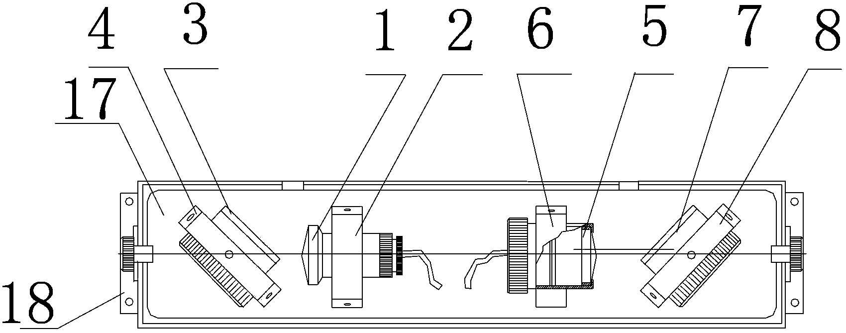 Continuous reflection type laser detection device