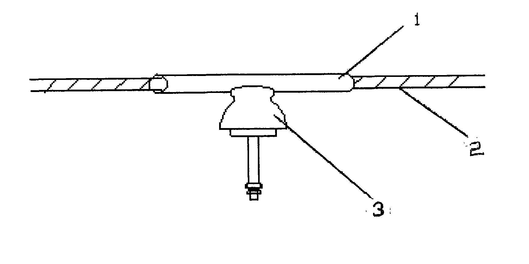 Overhead power cable and arrangement method thereof