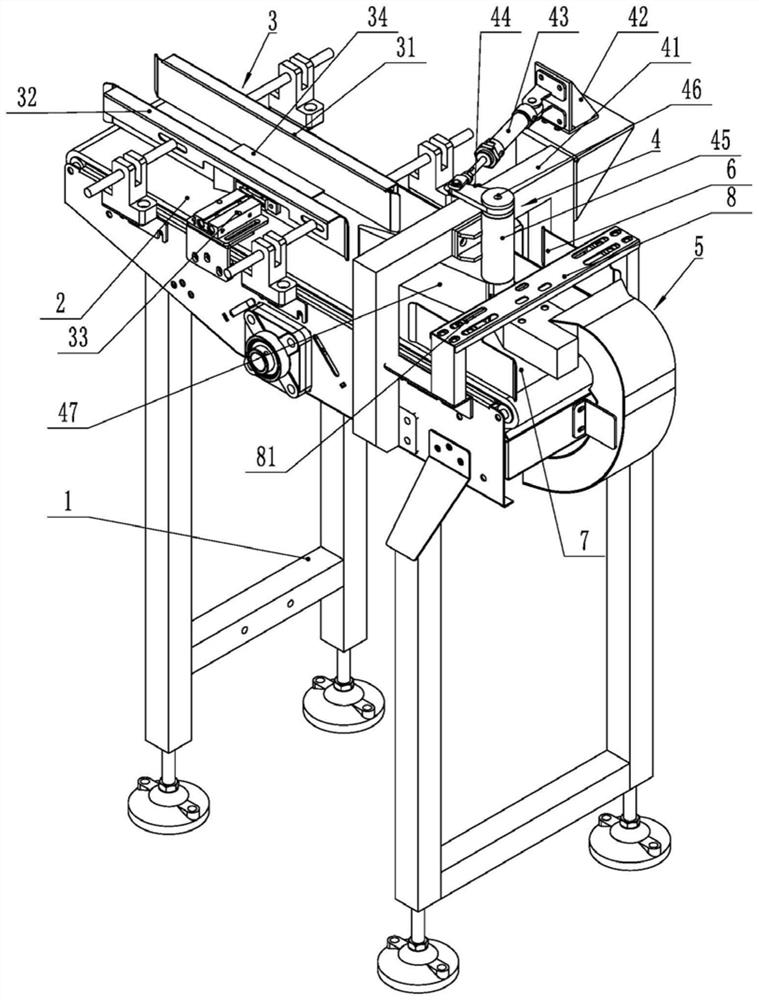 Cake separating and overturning device of cake packaging machine