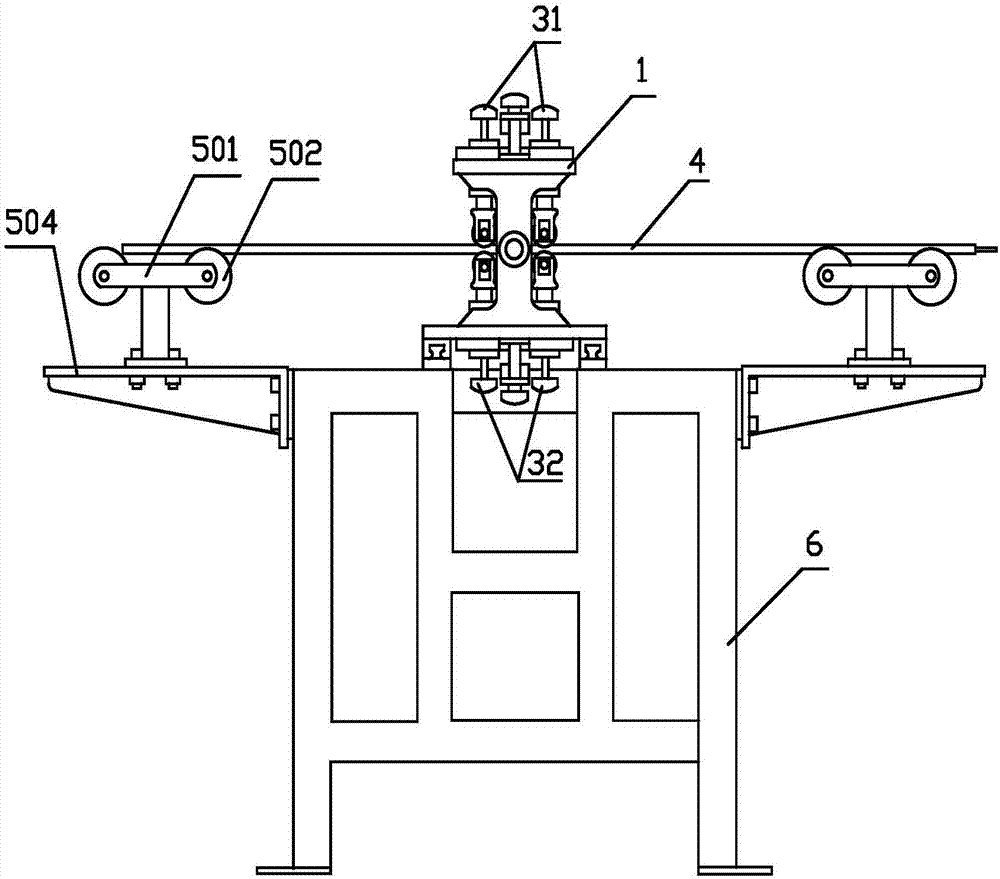 Optical cable peeling device