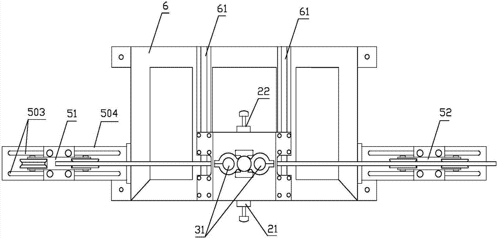 Optical cable peeling device