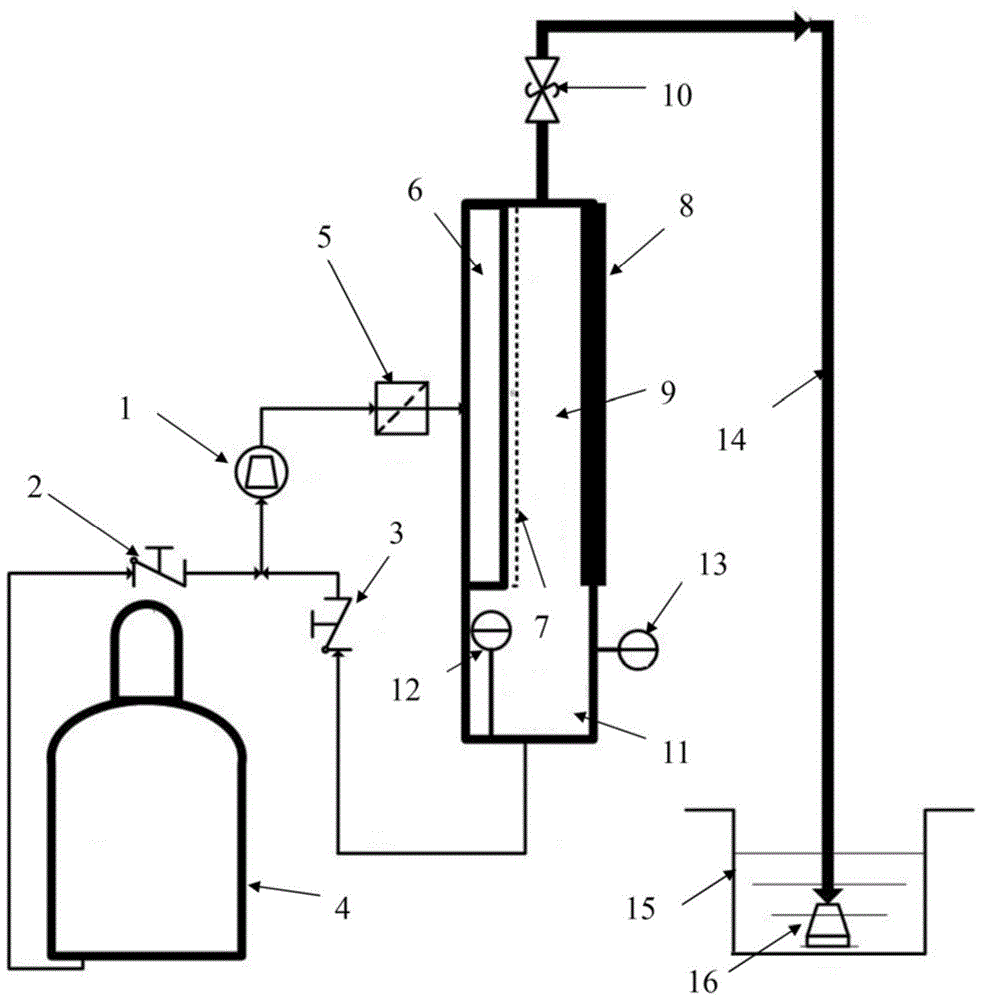 Thermal management device and method for high-power laser based on spray vaporization