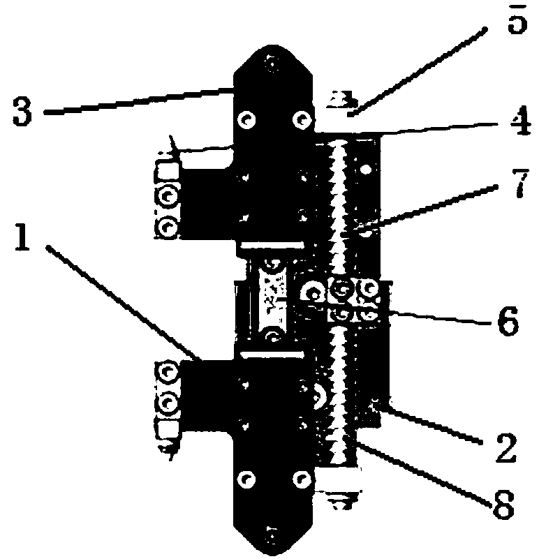 A feeder tray grabbing mechanism for a multifunctional machine