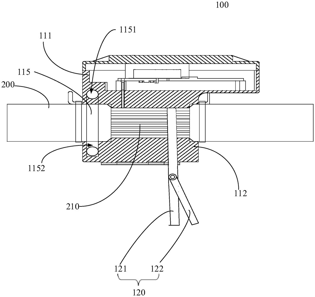 Cable grounding device and insulation housing thereof