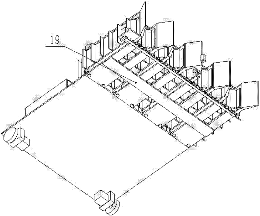 Automatic reaping and crushing device for corn straw