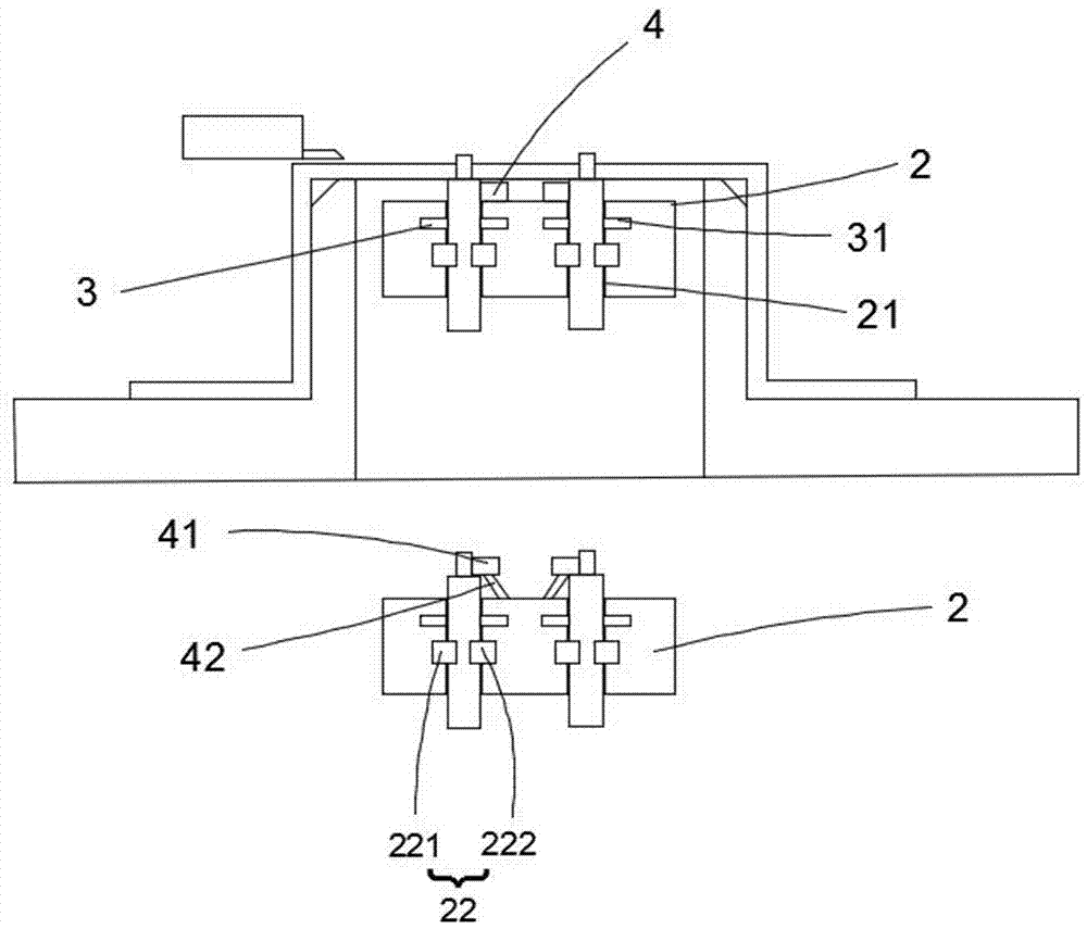 Feeding, heating and auxiliary riveting method for riveting shafts