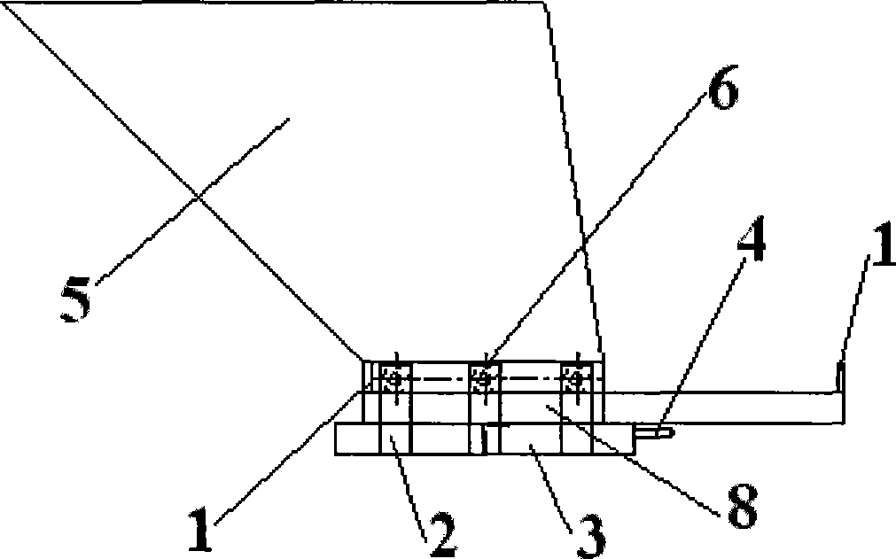 Bunker for collecting solid castoff in industrial production process and operation method thereof