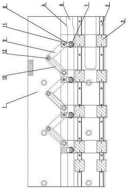 Roller type bottle preform separation mechanism of plastic bottle blowing machine