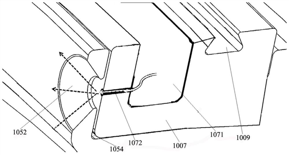 Corrosion-resistant gas conveying component and plasma processing device thereof